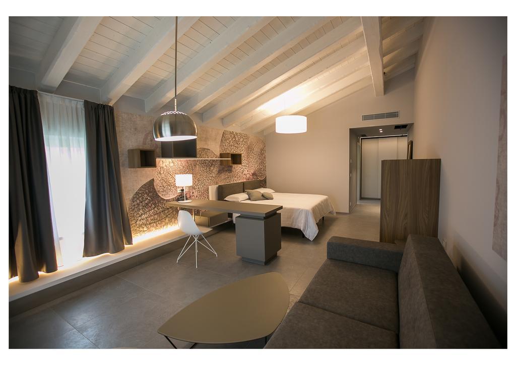 Ca' Barbini Resort Garda  Luaran gambar
